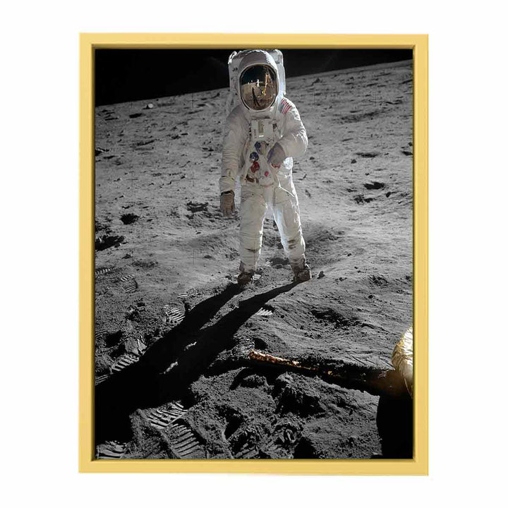 Astronaut  Walk   on Moon Streched canvas